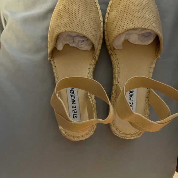 Merlene Ankle Strap Espadrille - Picture 5 of 7